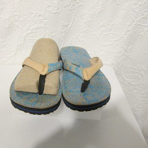 Beautiful Womens Leather Turquoise/Tan Floral Sandals Flip Flops sz 9 6160